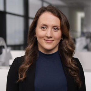 Alma Manuka, Program Manager – Maschinenbau